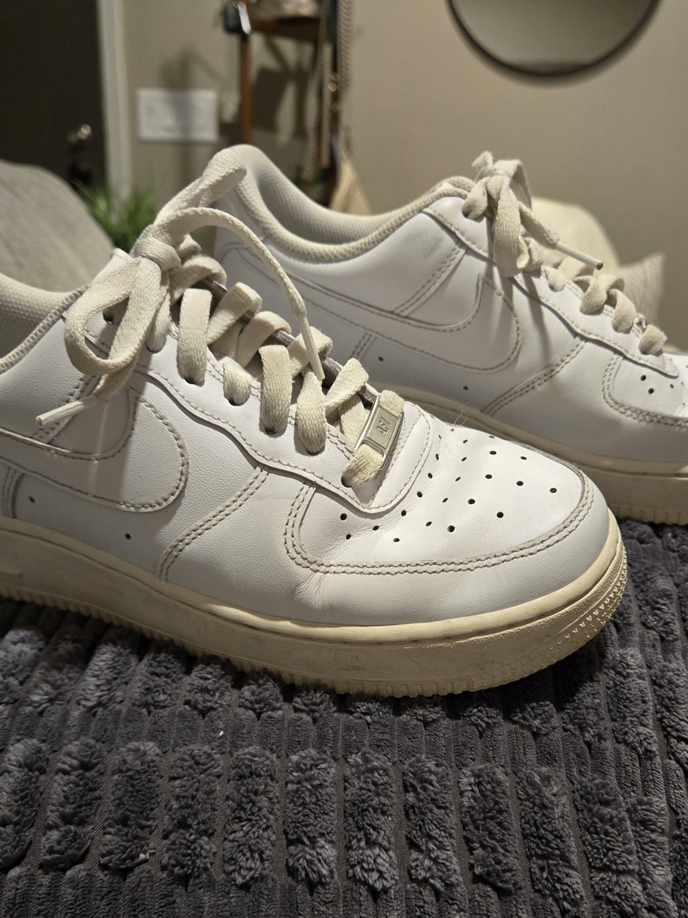 Nike Women’s White Leather Low-Top Sneakers